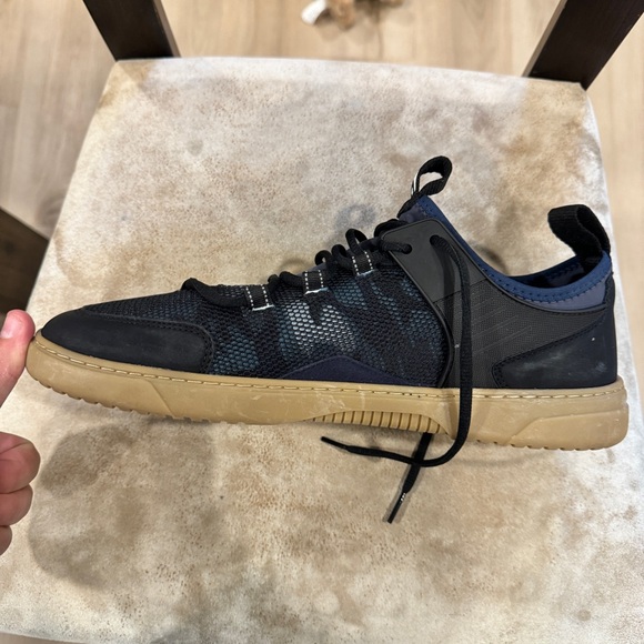 Barebarics Rebel - black and blue camo design Men’s shoe sneaker in a size 11 - Picture 4 of 11